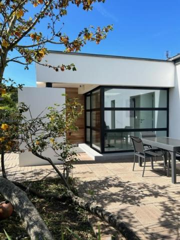 Maison Villa Montmarin Vue Mer Bretagne Nord Vers Roscoff Carantec Morlaix Plouescat Locquenole Avec Son Spa Et Sa Vue Mer Екстер'єр фото